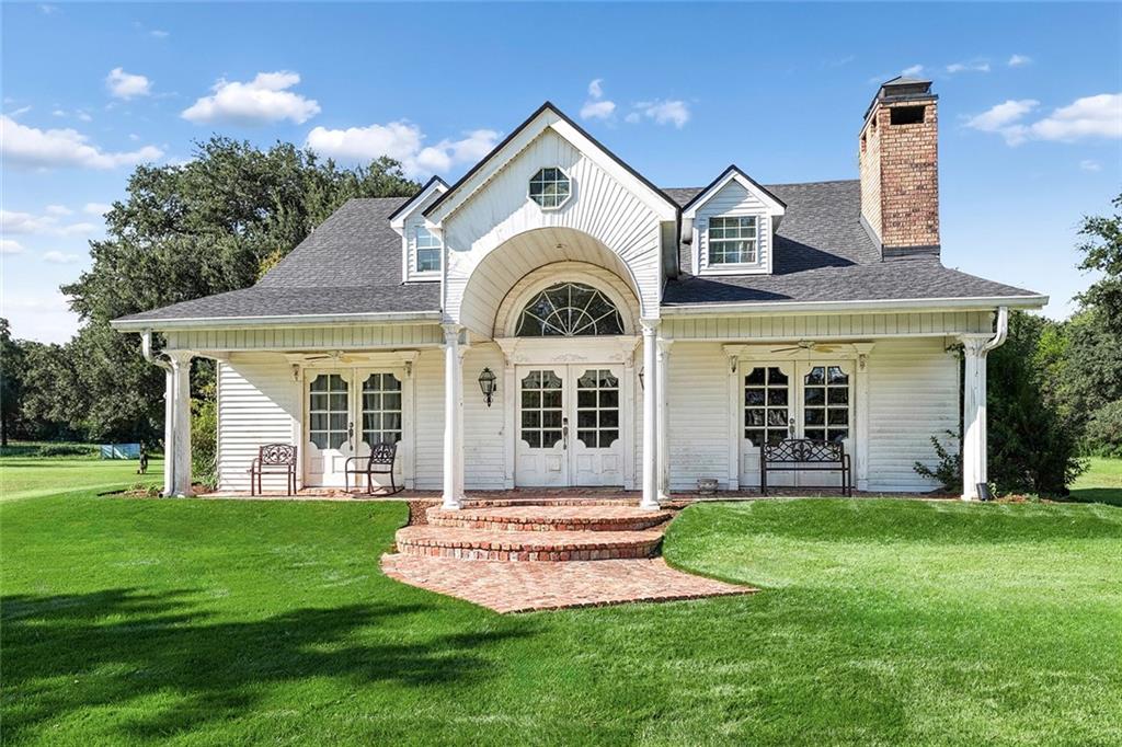 3409 Bayou Road — photo