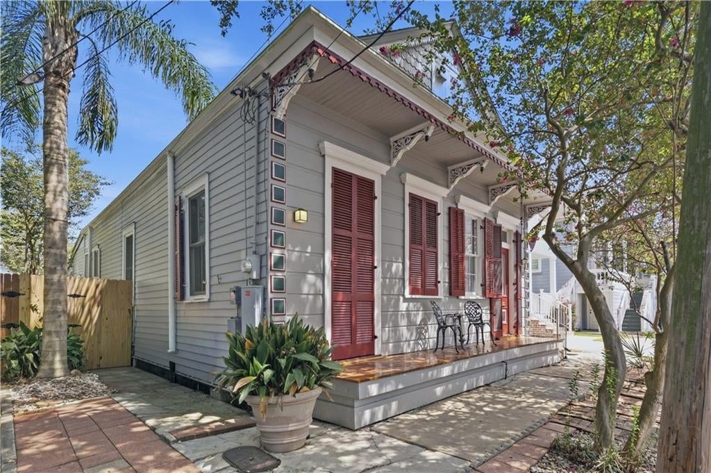 3625 Iberville Street — photo