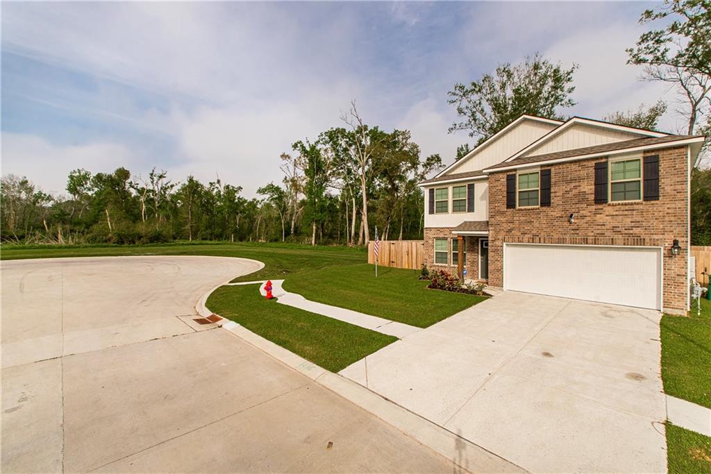 454 Pretty Acres Avenue — photo