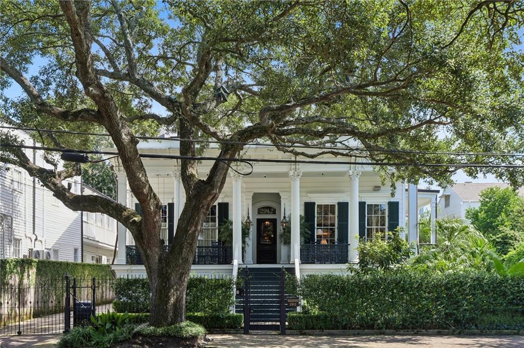2912 Prytania Street — photo
