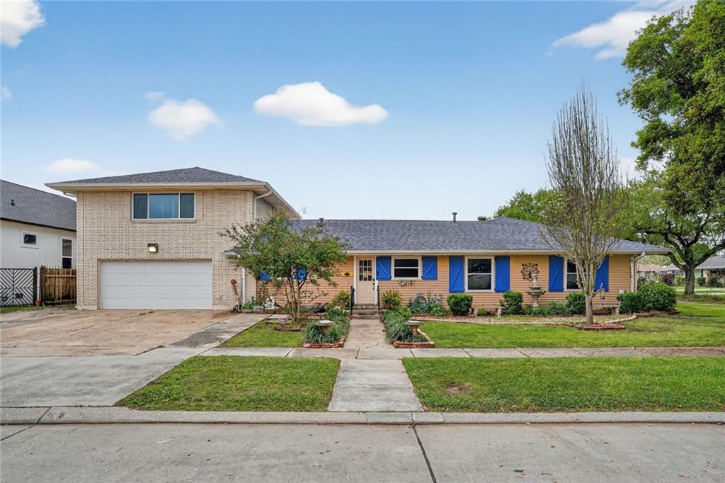 45 E CARMACK Drive, Chalmette, LA 70043 — photo 2