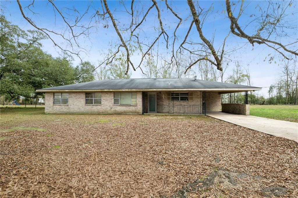 19302 Robert Road — photo