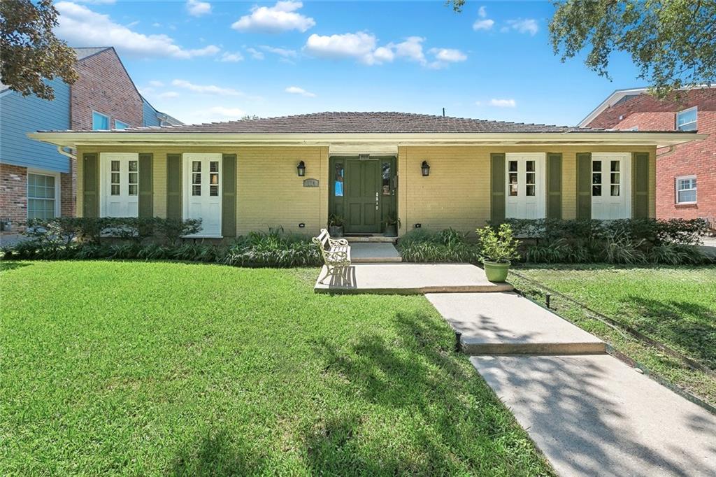 174 Country Club Drive — photo