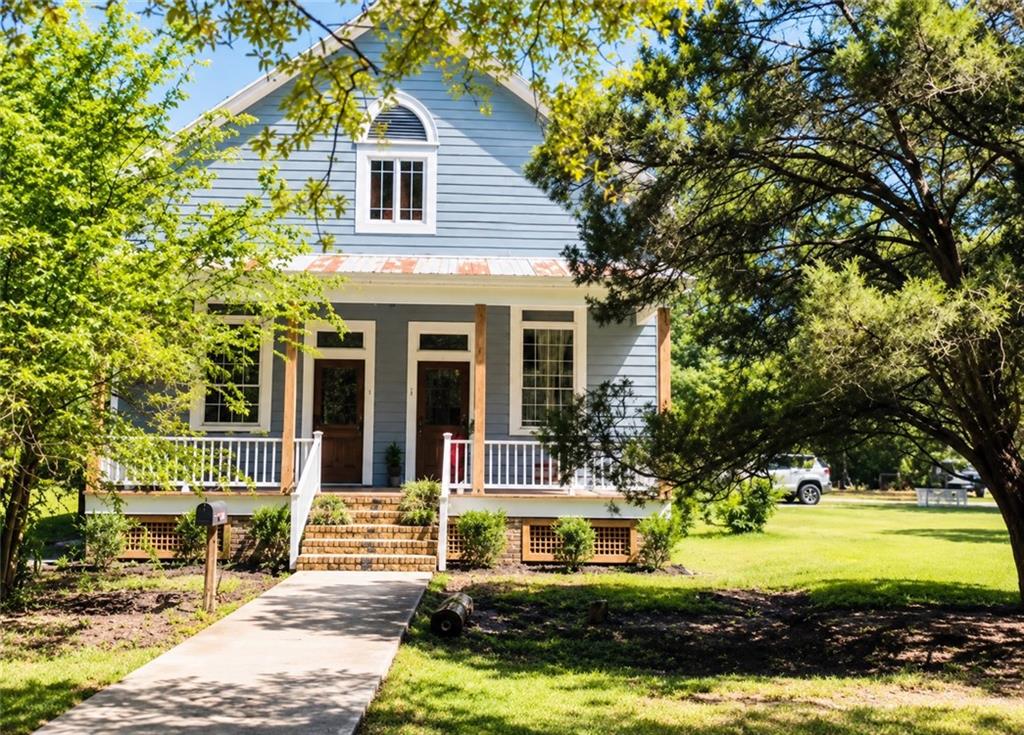 2528 College Street — photo
