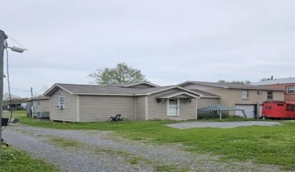 1074 Highway 44 Highway — photo