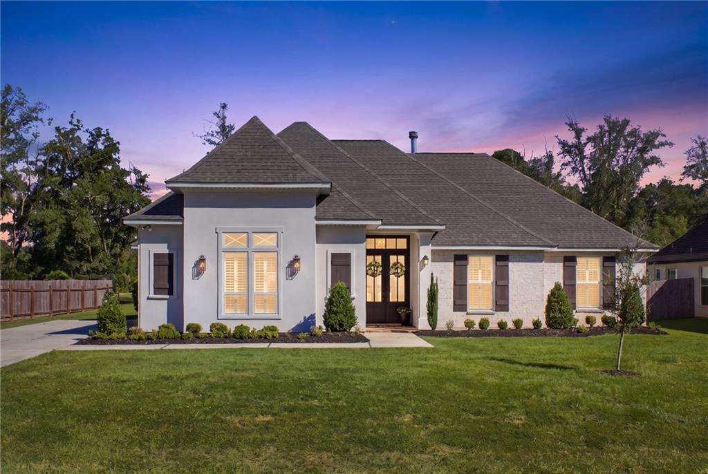 761 English Oak Drive — photo