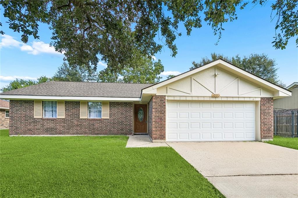 406 Pine Shadows Drive — photo