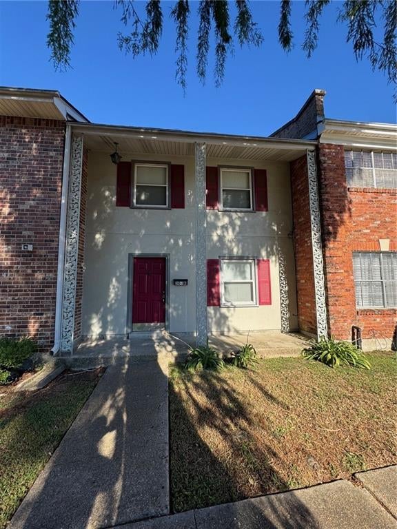 309-B Cherry Blossom Lane — photo