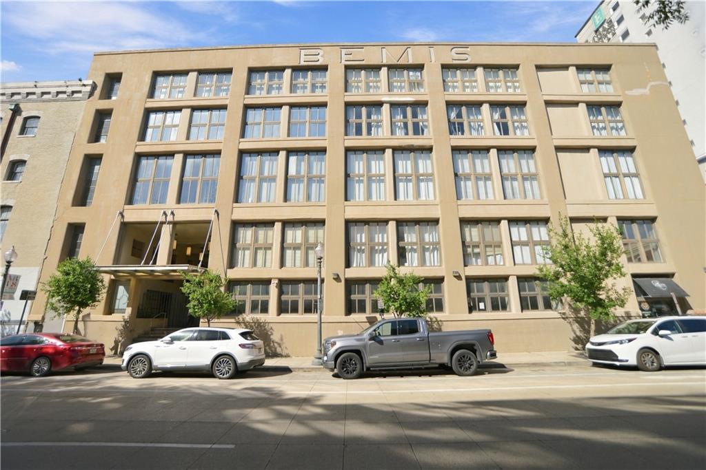 333 Julia Street 223 — photo