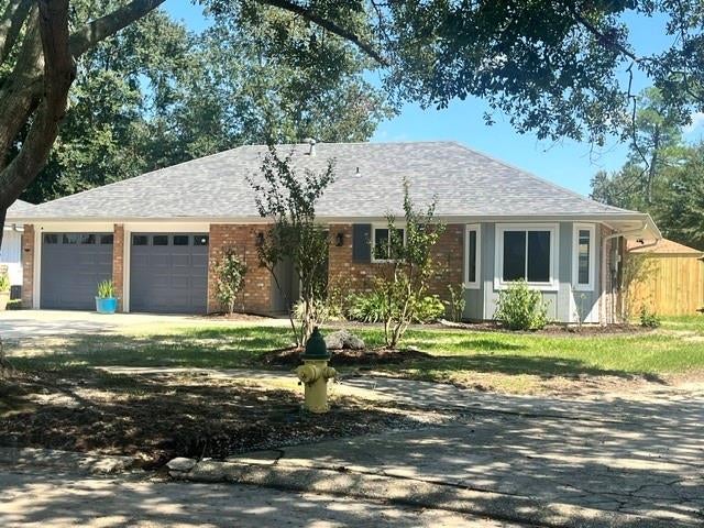 1130 Rue Bordeaux Drive — photo