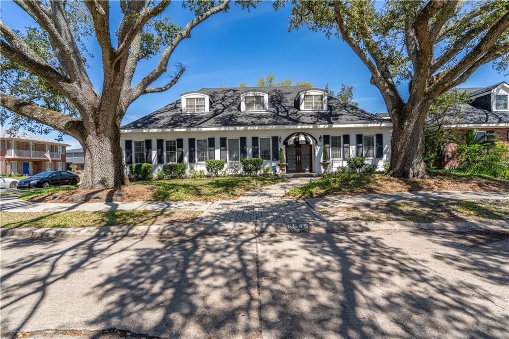 5545 Jacquelyn Court — photo