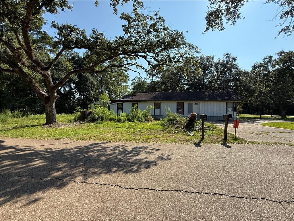 60516 Palm Drive — photo