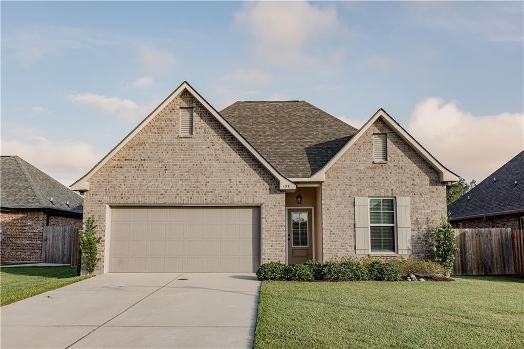 137 Cypresswood Drive — photo