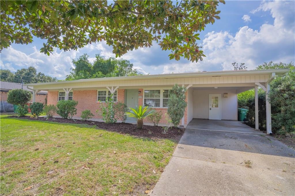 1517 Eastridge Drive — photo