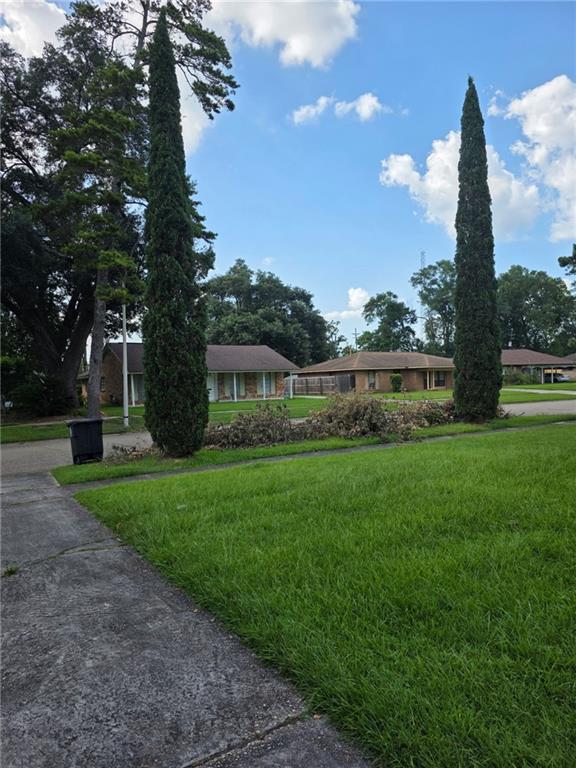 8136 Franwood Drive — photo