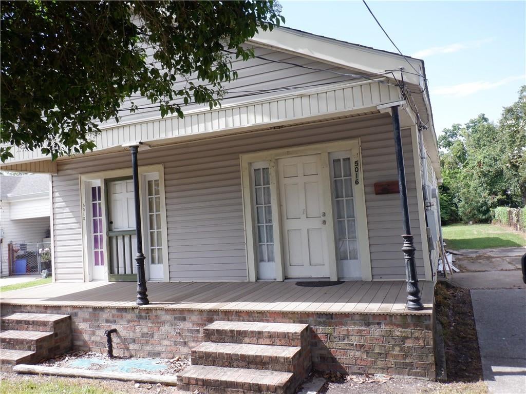 5016 Oak Drive — photo