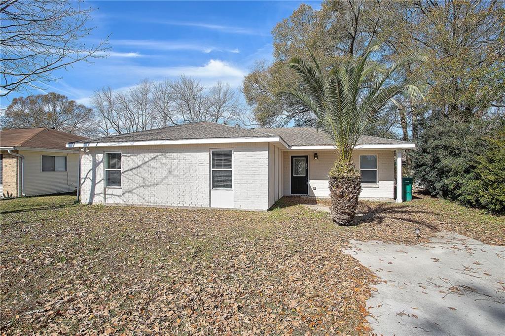 1407 Admiral Nelson Drive — photo