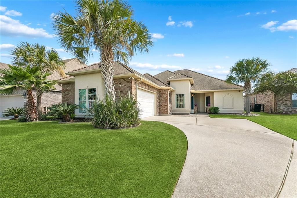 612 Lakeshore Village Drive — photo