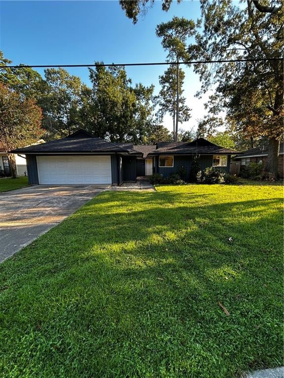 147 Woodside Drive — photo