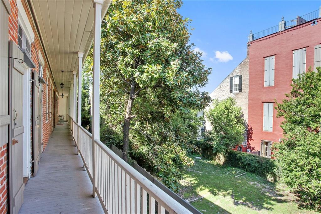 523 Dumaine Street 2C — photo