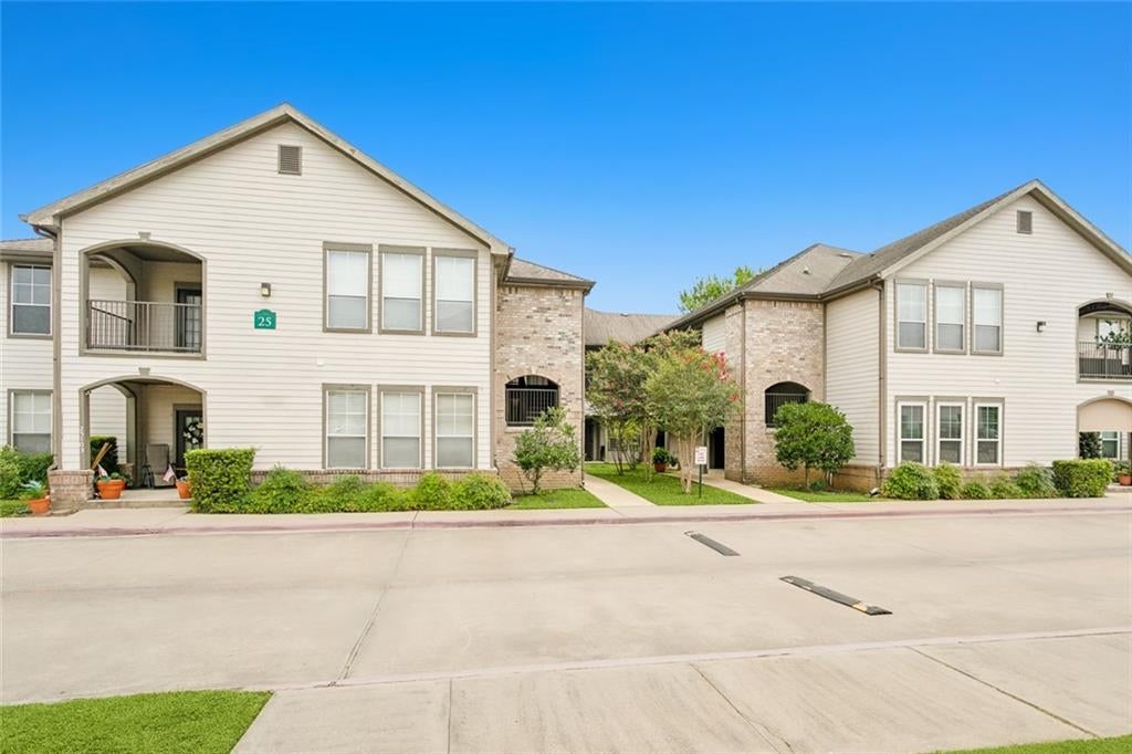 350 Emerald Forest Boulevard 25104 — photo