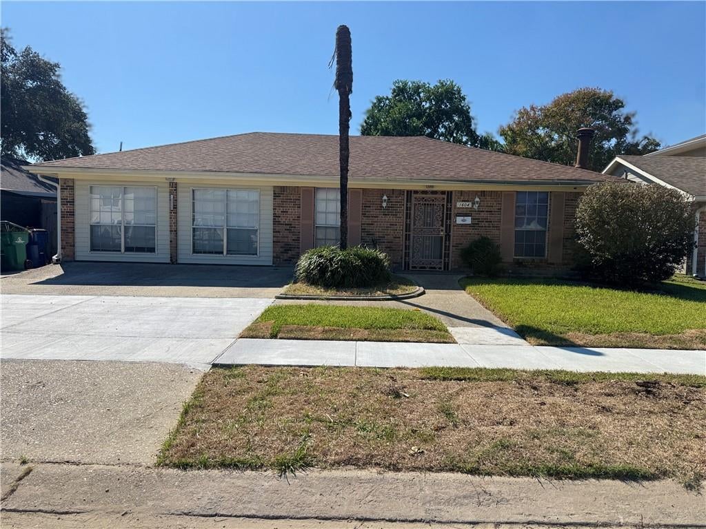 1604 Colony Place — photo