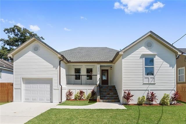 5035 Debore Circle — photo