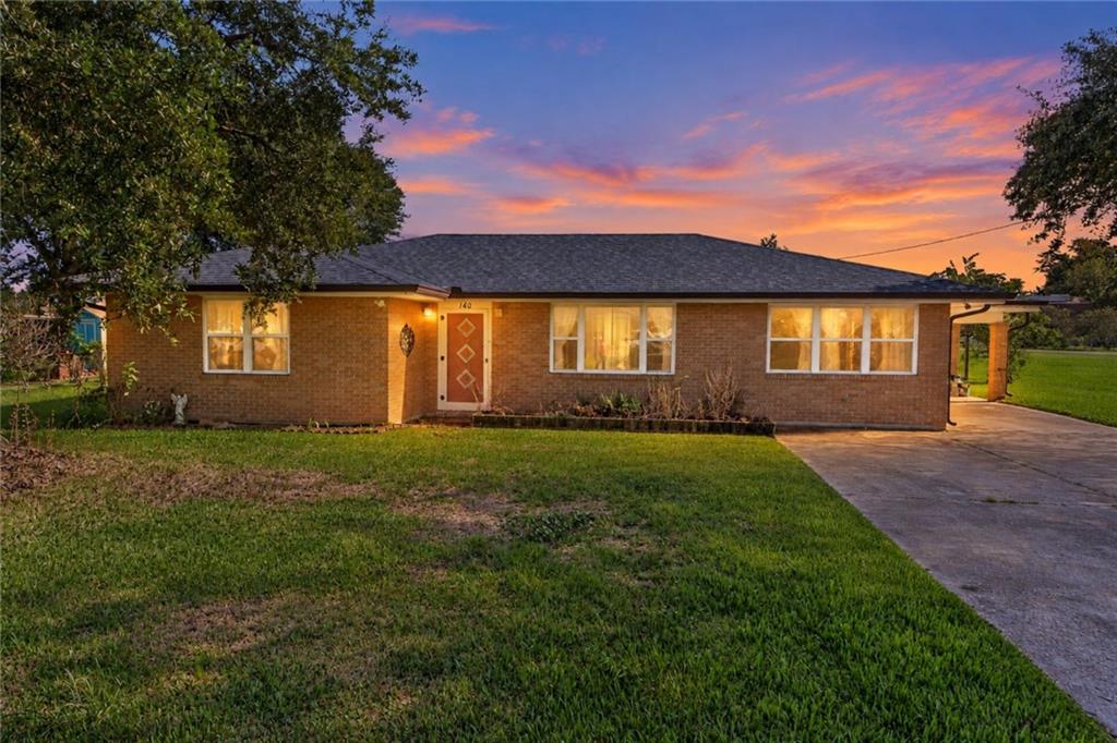 140 Barber Drive — photo