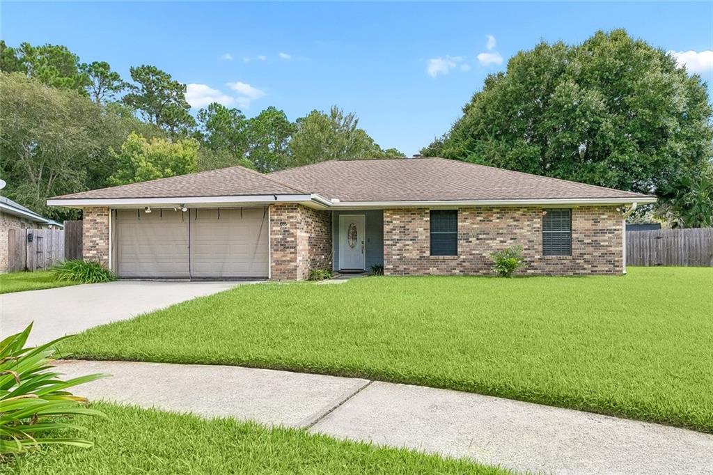 816 Lake Borgne Court — photo