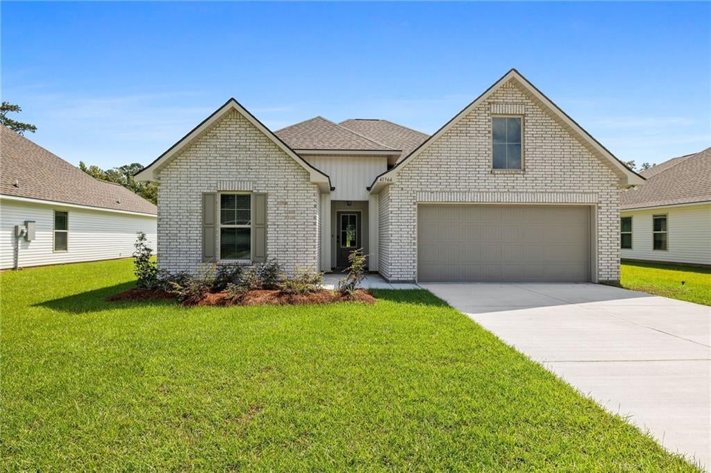 21310 Lake Maurepas Court — photo
