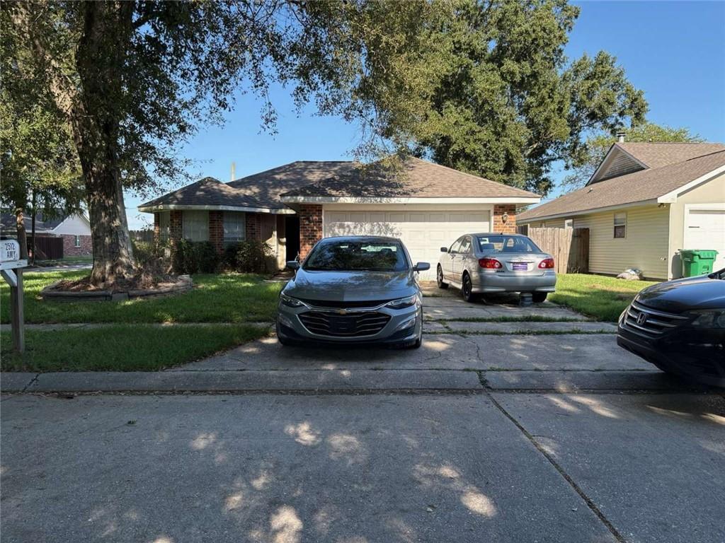 2512 Amy Drive — photo