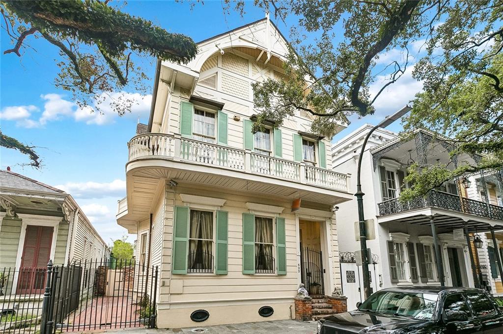 622 Esplanade Avenue — photo