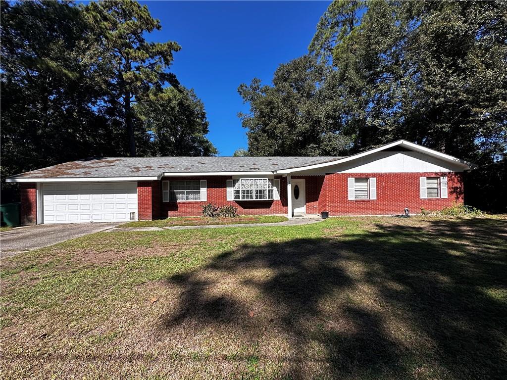 700 Glockner Court — photo