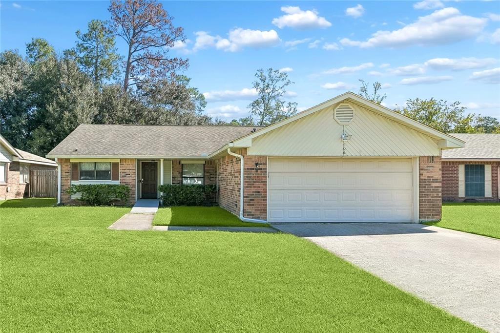 106 Bishops Drive — photo