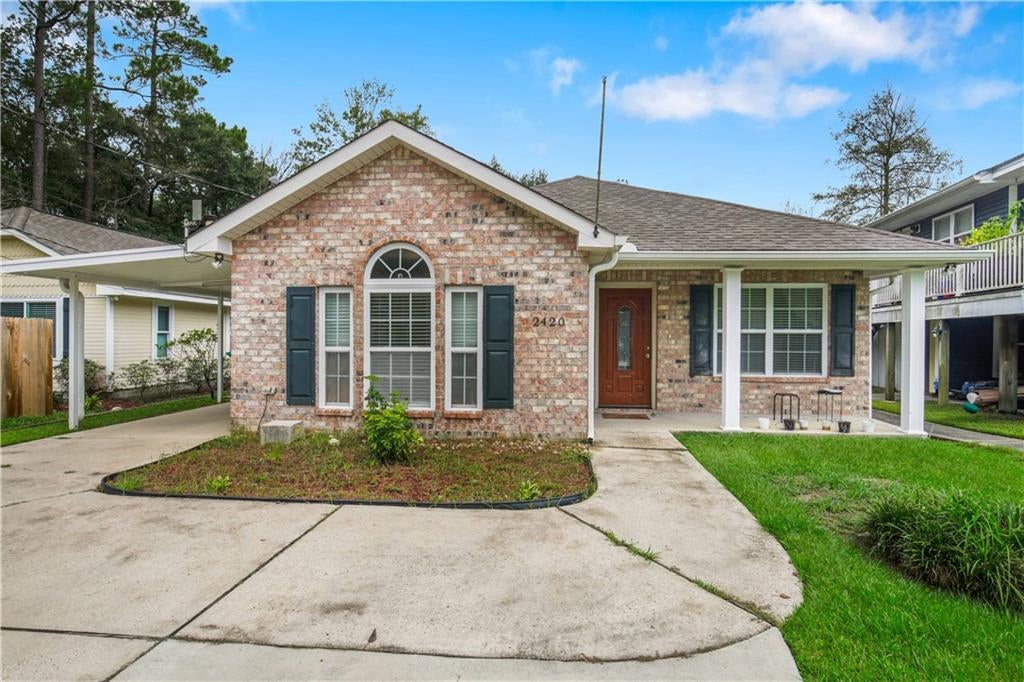 2420 Bluebird Street — photo