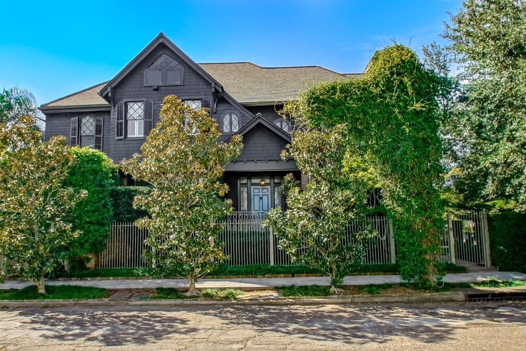 6262 Prytania Street — photo