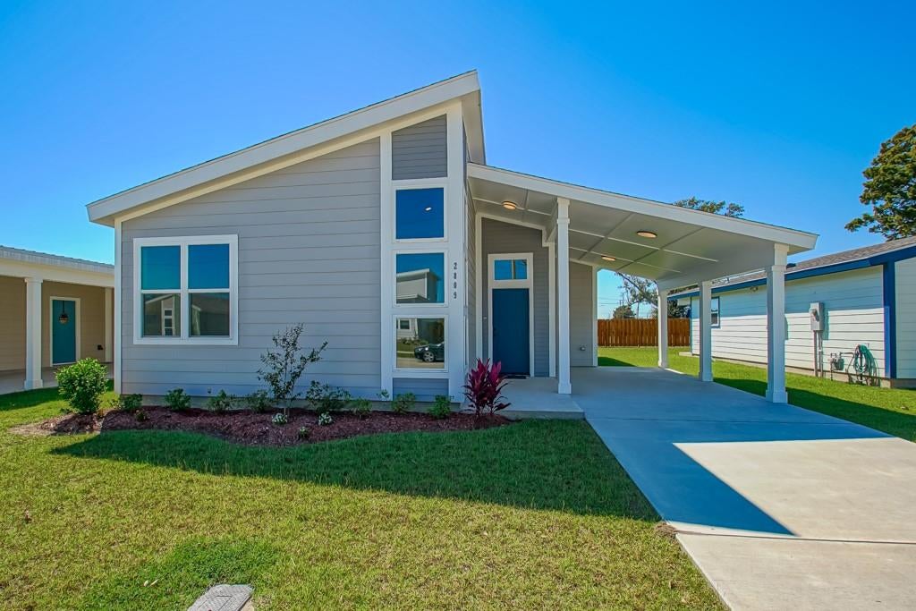 2809 Live Oak Drive — photo