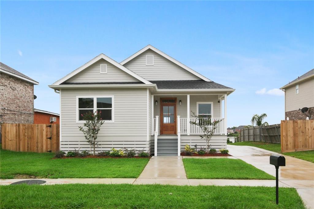 7220 Beauvoir Court — photo