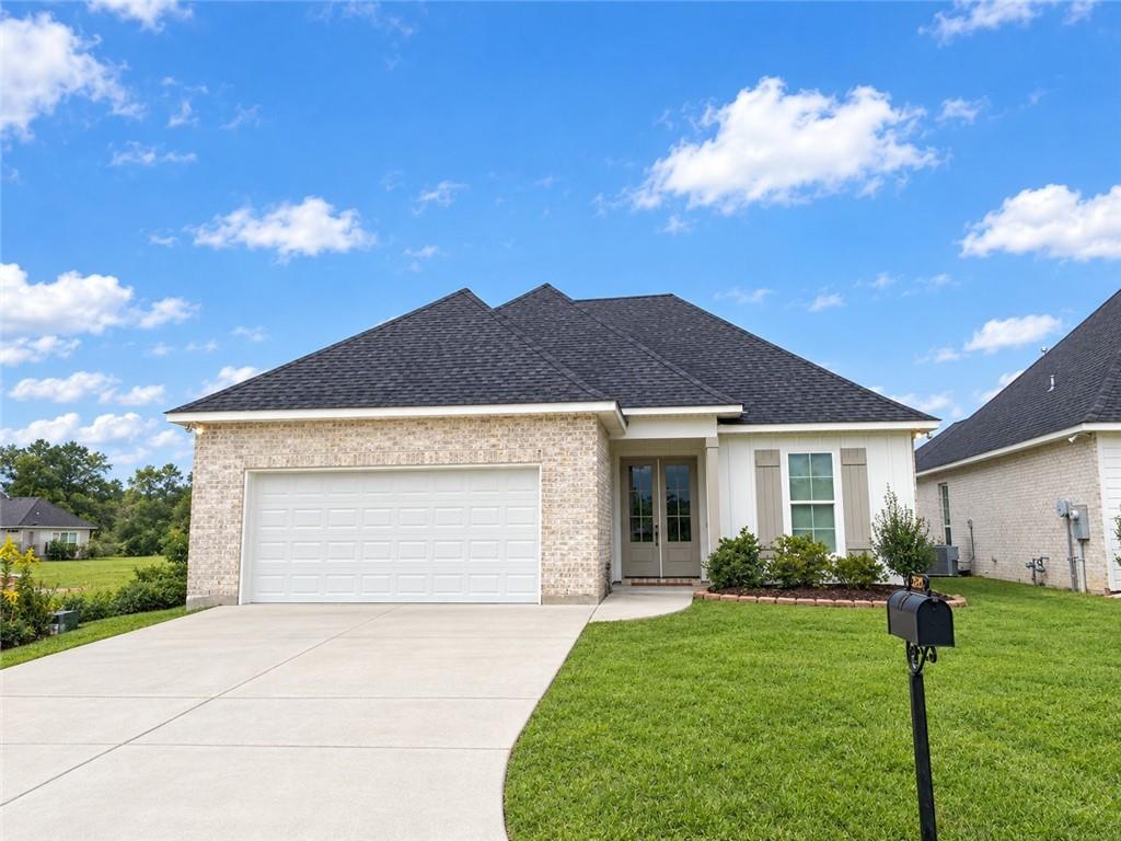 3005 Red Admiral Drive — photo