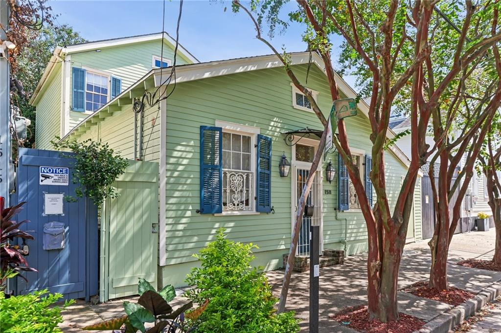 1511 Pauger Street — photo