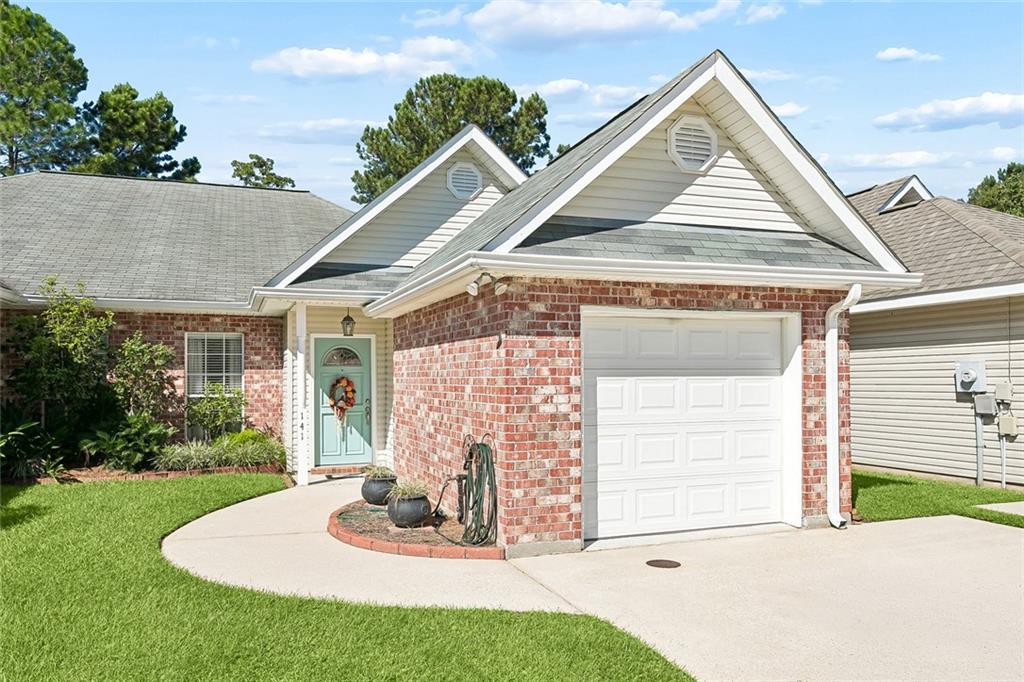 141 Emerald Pines Court — photo