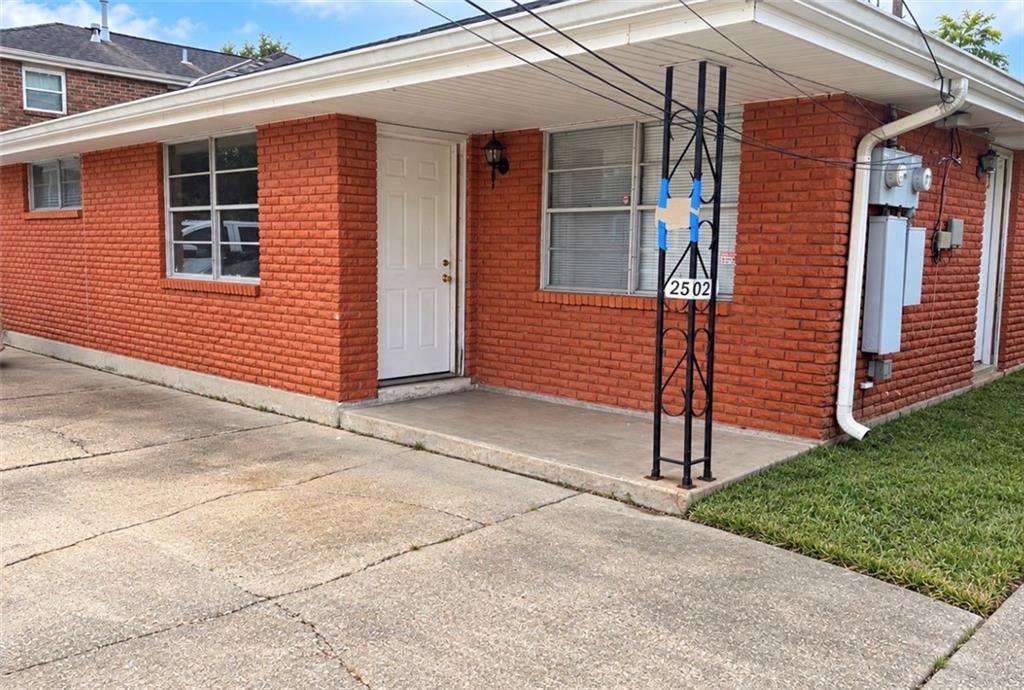 2502 Plaza Drive — photo