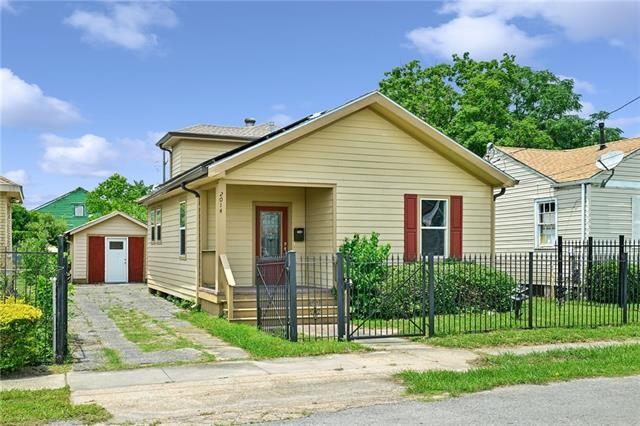 2014 Independence Street — photo