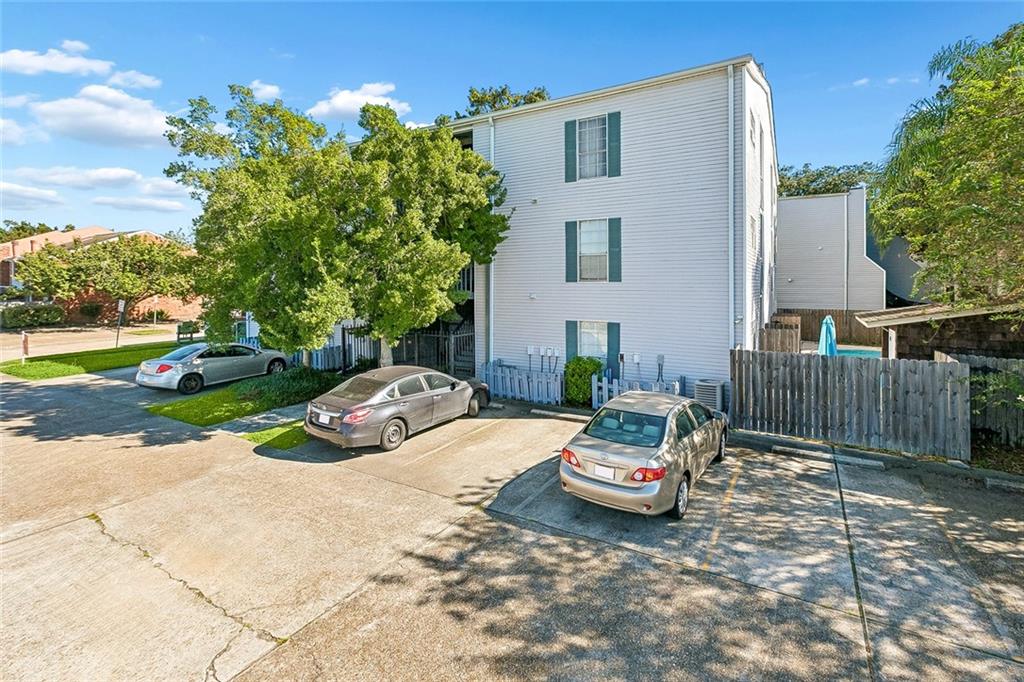 2866 Steamship Circle 3B — photo