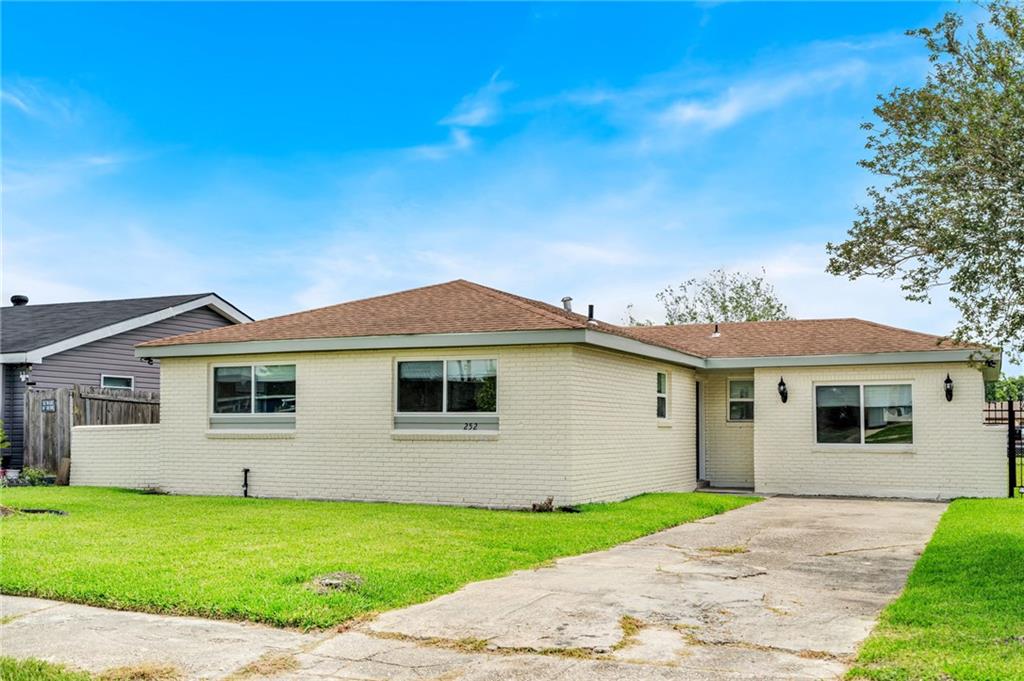 252 Glendella Drive — photo