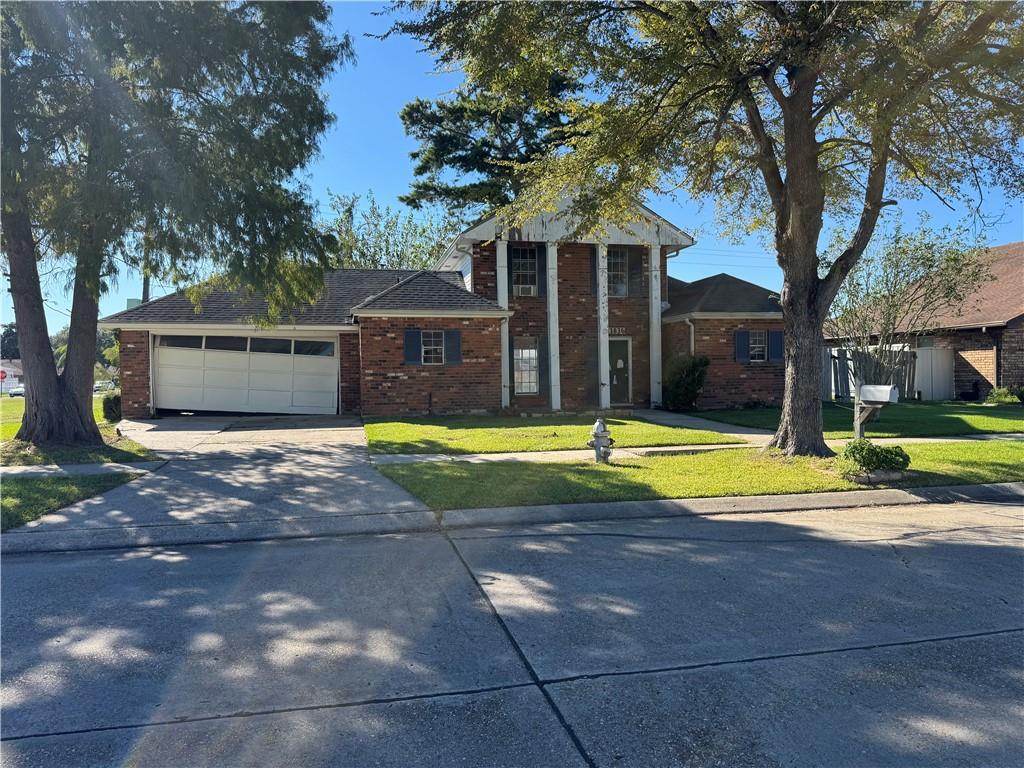 3836 Hillcrest Drive — photo