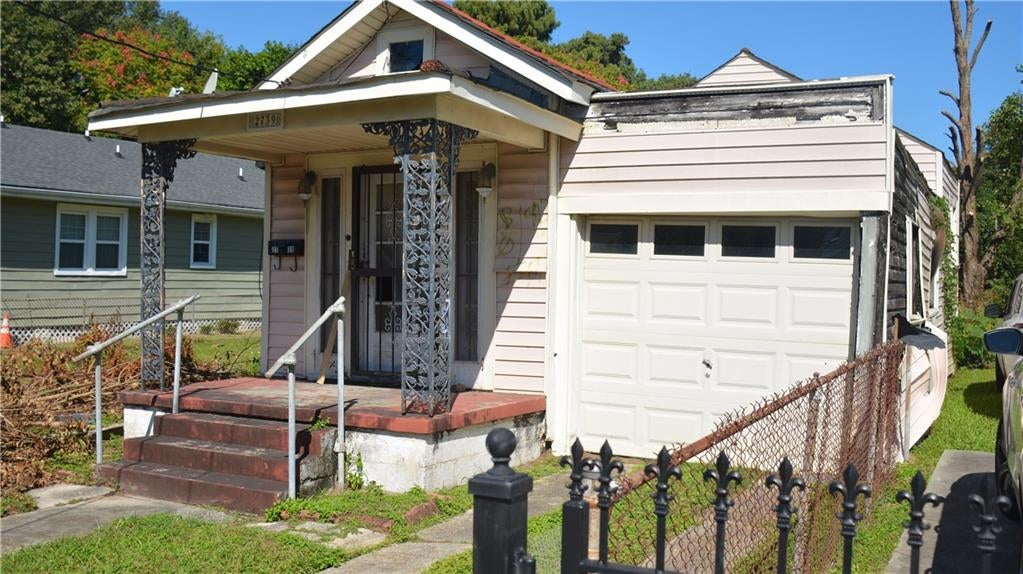 2739 Jonquil Street — photo