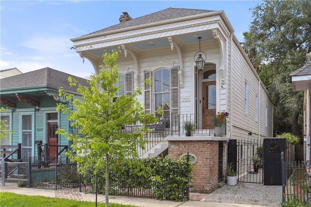 3515 Annunciation Street — photo