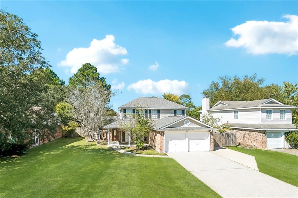 127 Honeywood Drive — photo