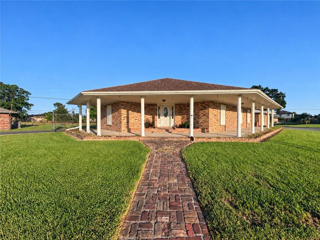 1069 Price Drive — photo